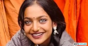 Monalisa Bhosle Net Worth, Biography, Age, Family & Career Monalisa Bhosle Caste and Background